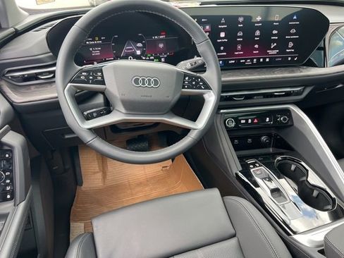 New 2025 Audi Q5 Premium Plus image 33