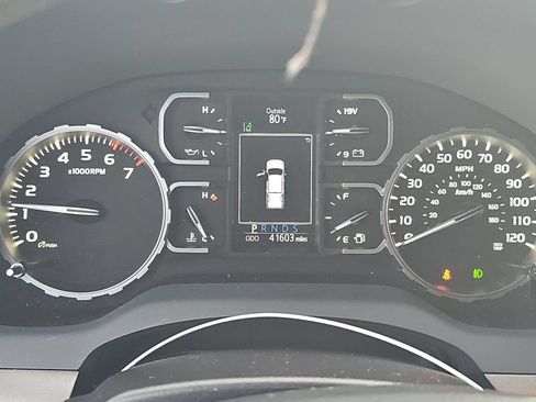 Used 2019 Toyota Tundra SR5 w/ SR5 Upgrade Package RWD image 7