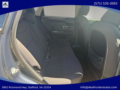 Used 2014 Kia Soul ! FWD image 15