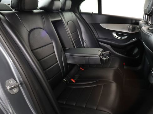 Used 2018 Mercedes-Benz C 300 4MATIC Sedan image 19