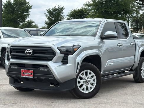 Certified 2025 Toyota Tacoma SR5 RWD image 42