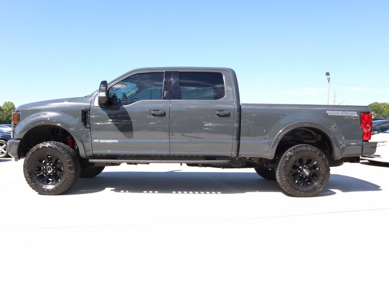 Used 2021 Ford F250 Lariat AWD/4WD image 3