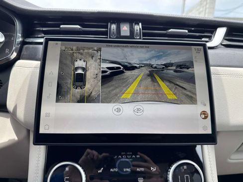 New 2026 Jaguar F-PACE R-Dynamic S image 13