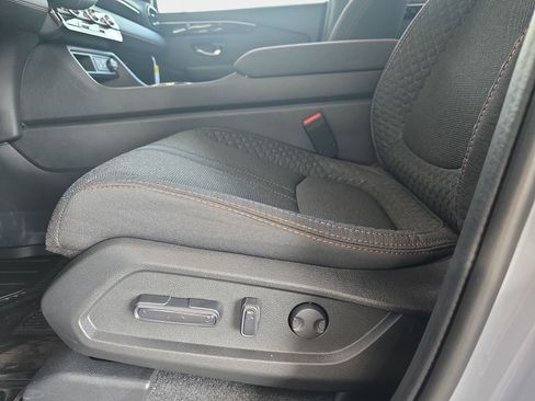 New 2025 Honda Pilot Sport image 27