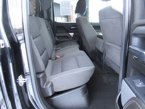 Used 2018 Chevrolet Silverado 2500 LT w/ LT Convenience Package image 10