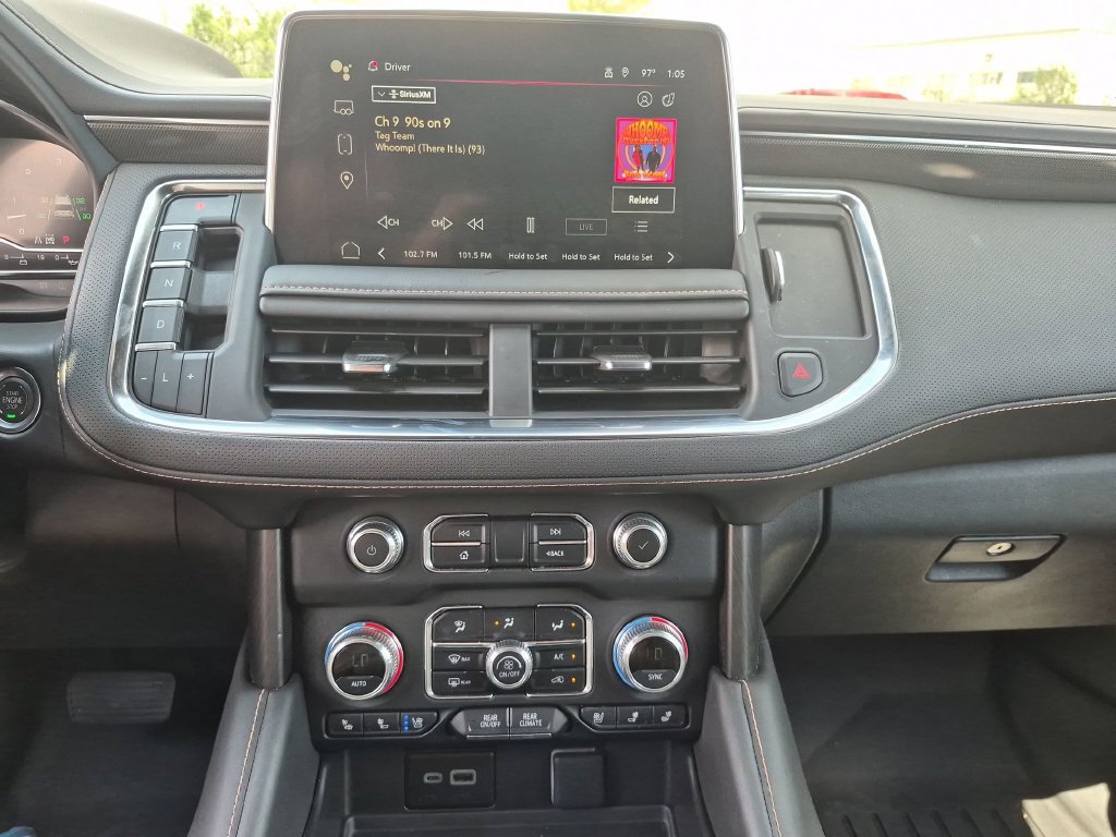 Used 2024 GMC Yukon XL AT4 w/ Technology Package AWD/4WD image 33