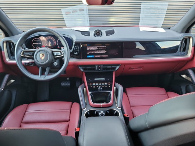 Certified 2025 Porsche Cayenne E-Hybrid AWD/4WD image 19
