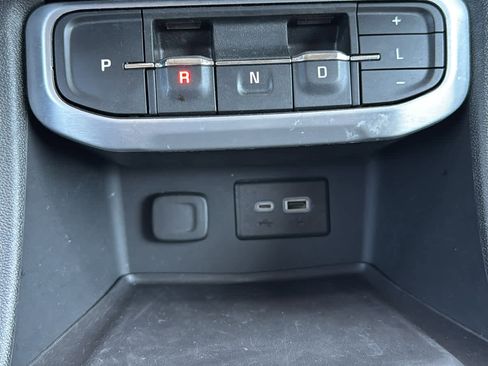 Used 2023 GMC Acadia SLE w/ Driver Convenience Package AWD/4WD image 18