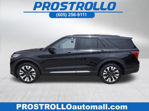 New 2026 Ford Explorer Platinum w/ LUX Leather Package AWD/4WD image 1