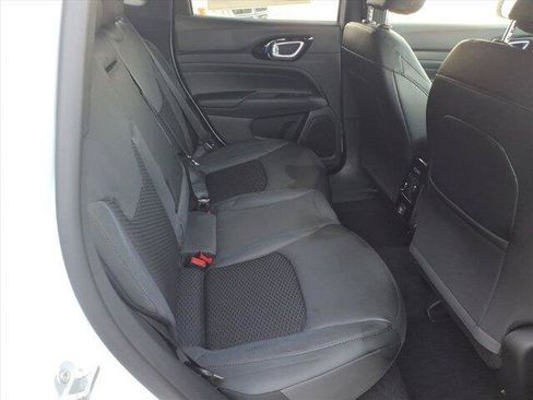New 2026 Jeep Compass Latitude AWD/4WD image 13