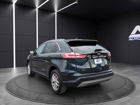 Used 2022 Ford Edge SEL w/ Convenience Package AWD/4WD image 4