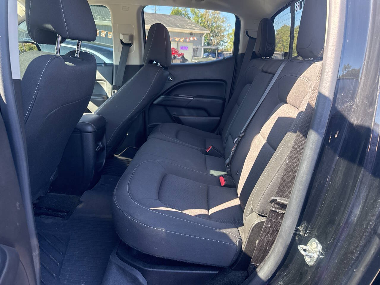 Used 2017 GMC Canyon SLE w/ Nightfall Edition AWD/4WD image 22