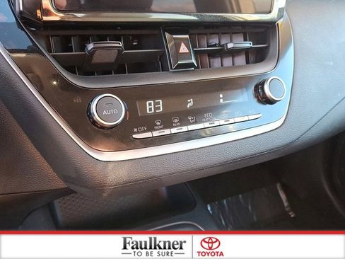 Certified 2025 Toyota Corolla LE image 15