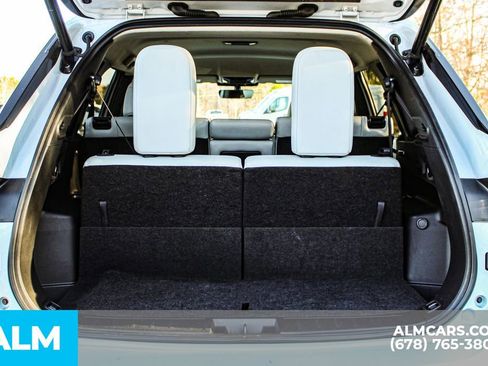 Used 2025 Mitsubishi Outlander SE image 24