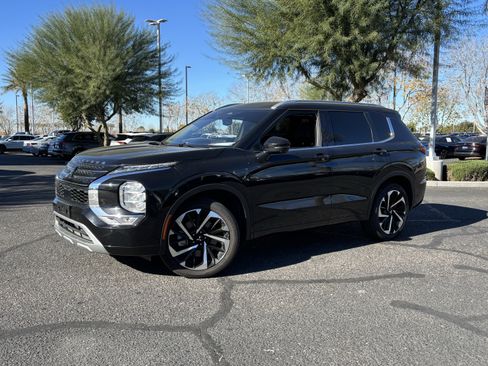 Used 2022 Mitsubishi Outlander SEL image 31