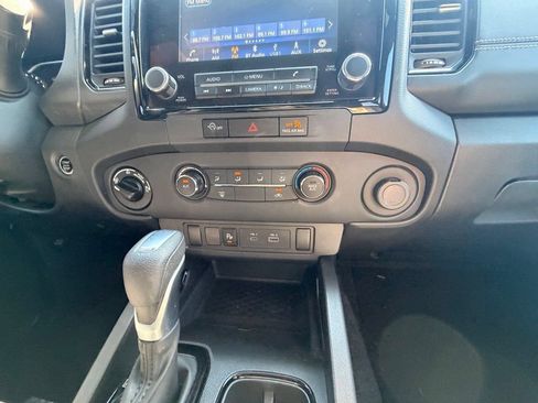 Certified 2023 Nissan Frontier SV w/ Midnight Edition Package AWD/4WD image 27