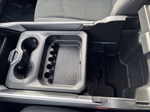 Used 2021 RAM 2500 Big Horn w/ Level 2 Equipment Group image 27