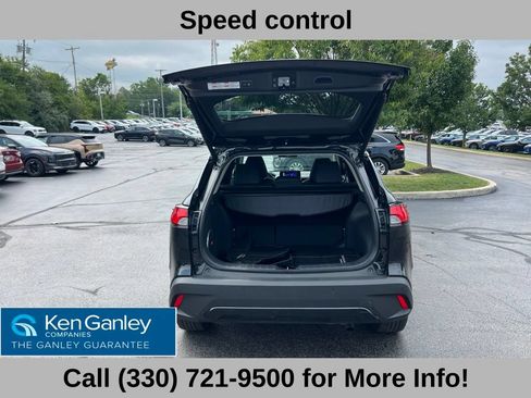 Used 2023 Toyota Corolla Cross XLE w/ Convenience Package FWD image 49