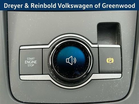 New 2026 Volkswagen Tiguan SE image 19