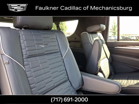 New 2025 Cadillac Escalade ESV Sport Platinum w/ LPO, ONYX Package AWD/4WD image 13