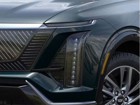 New 2026 Cadillac Vistiq Luxury image 12