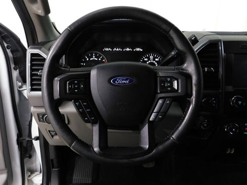 Used 2019 Ford F150 XLT w/ Equipment Group 302A Luxury AWD/4WD image 36