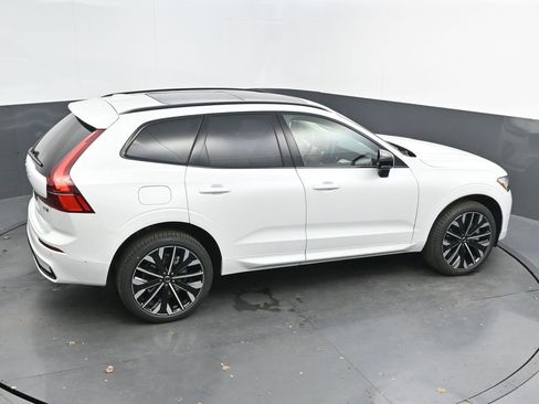 New 2026 Volvo XC60 B5 Ultra w/ Climate Package image 38