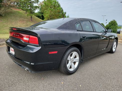 Used 2012 Dodge Charger SE image 24
