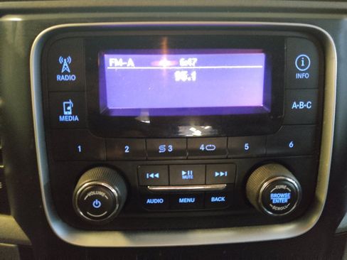 Used 2017 RAM 1500 Tradesman RWD image 25