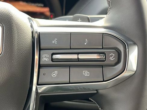 New 2026 GMC Yukon XL Denali w/ Denali Reserve Package RWD image 14