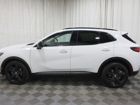 Used 2022 Buick Envision Essence w/ Technology Package II FWD image 33