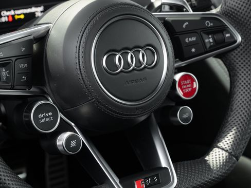 Certified 2023 Audi R8 V10 performance w/ Premium Package RWD image 10