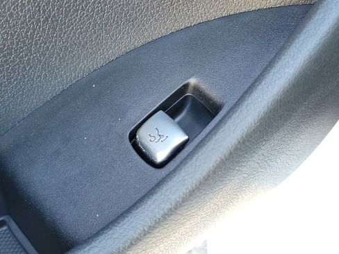 Certified 2019 Mercedes-Benz E 450 Coupe image 19