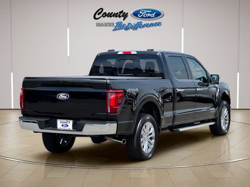 Used 2025 Ford F150 Lariat w/ Equipment Group 501A Mid AWD/4WD image 9