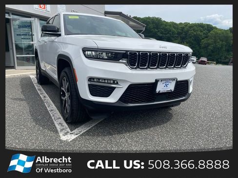New 2025 Jeep Grand Cherokee Limited AWD/4WD image 7