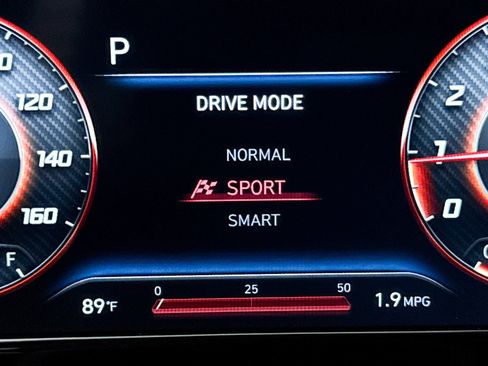 Used 2022 Hyundai Elantra SEL w/ Convenience Package FWD image 8