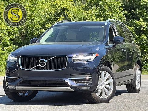 Used 2016 Volvo XC90 T6 Momentum w/ Momentum Plus Package AWD/4WD image 1