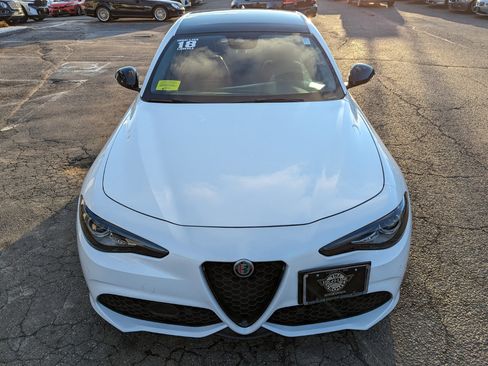 Used 2018 Alfa Romeo Giulia Ti Sport w/ Quick Order Package 22S Sport image 3