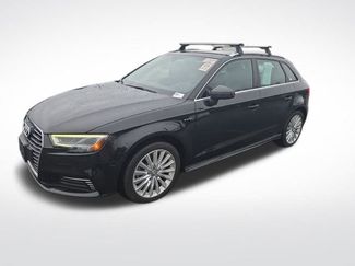 Used 2018 Audi A3 e-tron Premium Plus w/ Technology Package video 3
