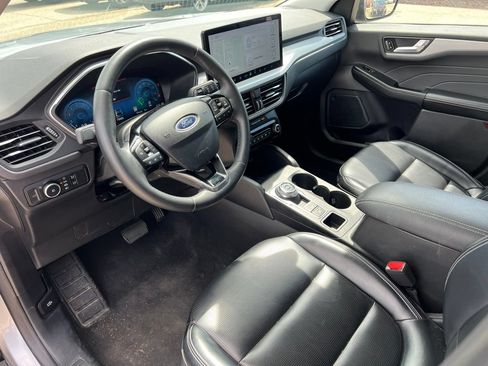 Used 2024 Ford Escape Platinum AWD/4WD image 20