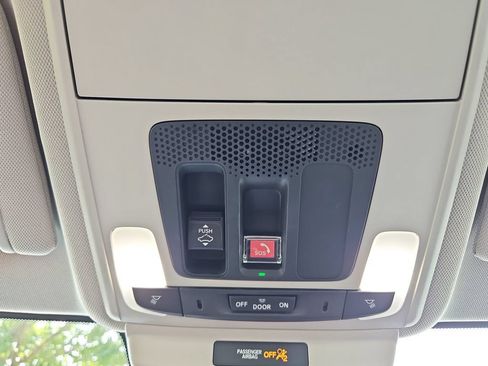 Used 2023 Honda Accord Touring image 21