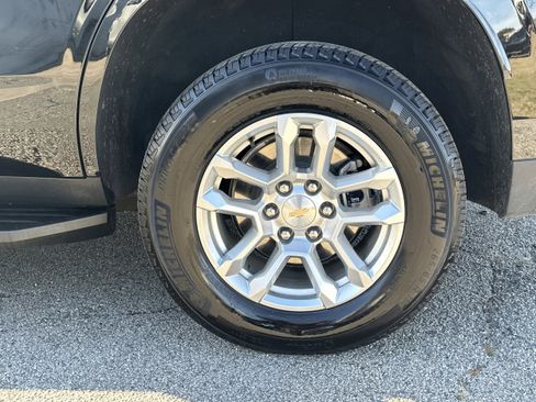 Used 2025 Chevrolet Tahoe LT image 20