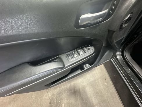 Used 2021 Dodge Charger SXT w/ Leather Interior Group RWD image 19