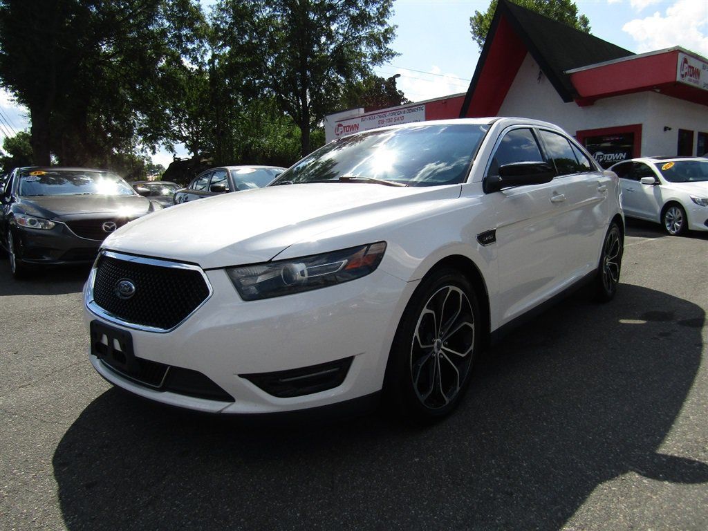 Used 2016 Ford Taurus SHO w/ Equipment Group 401A AWD/4WD image 11