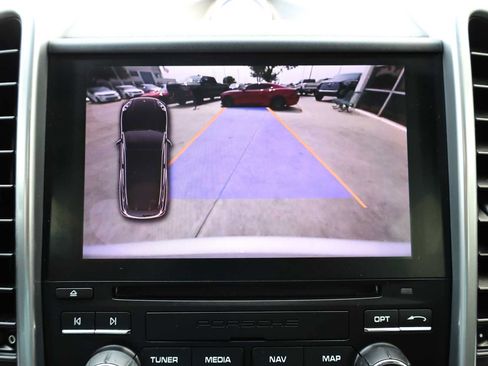 Used 2017 Porsche Cayenne S AWD/4WD image 21