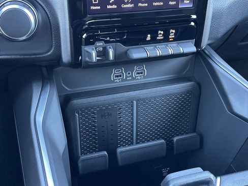 New 2026 RAM 1500 Big Horn image 29