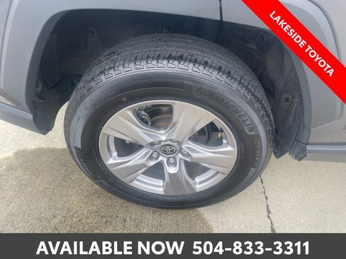 Used 2025 Toyota RAV4 XLE FWD image 12
