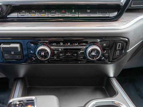 New 2026 GMC Sierra 1500 SLT w/ SLT Premium Plus Package image 28