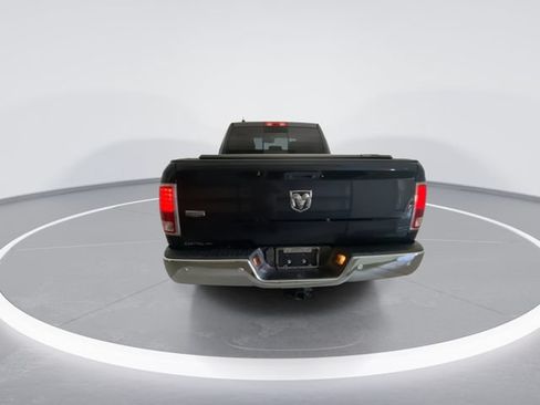 Used 2017 RAM 1500 Laramie RWD image 7
