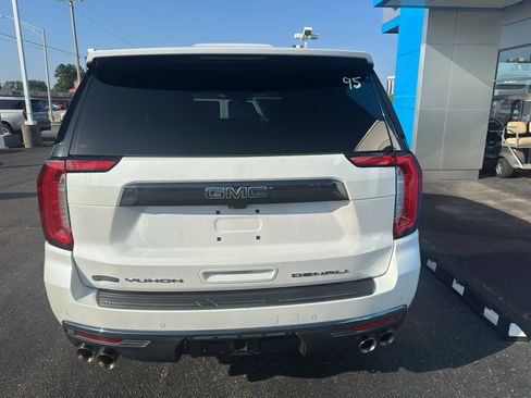 Used 2023 GMC Yukon Denali Ultimate image 5